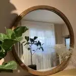 آینه گرد با چوب روس