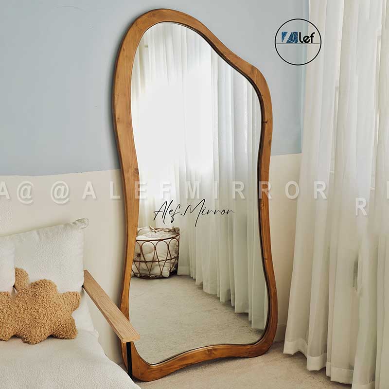 آینه با چوب روس مدل غزال الف